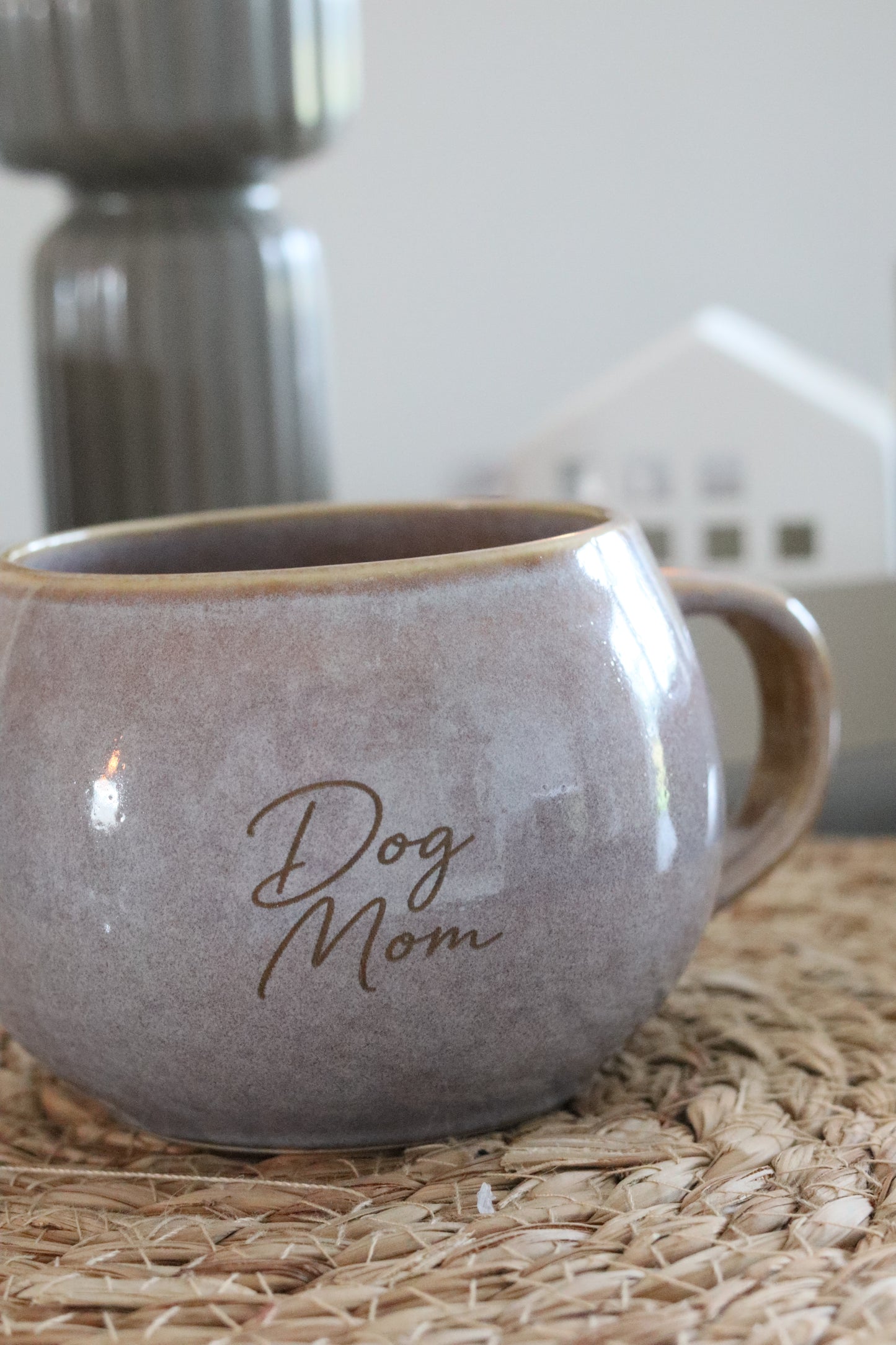 Dog Mom & Dog Dad Tasse – gravierte Steingut-Tasse für Hundeliebhaber | 350 ml
