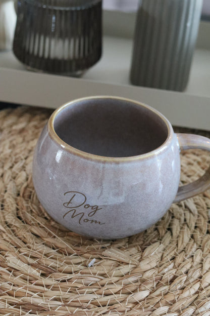Dog Mom & Dog Dad Tasse – gravierte Steingut-Tasse für Hundeliebhaber | 350 ml